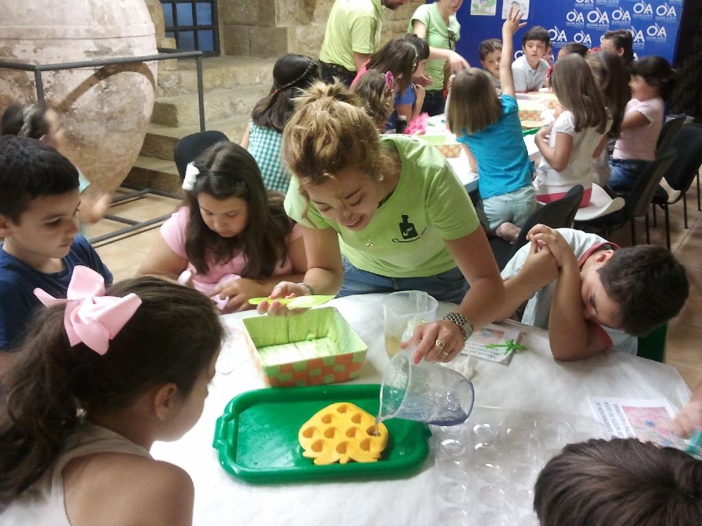 Monitora