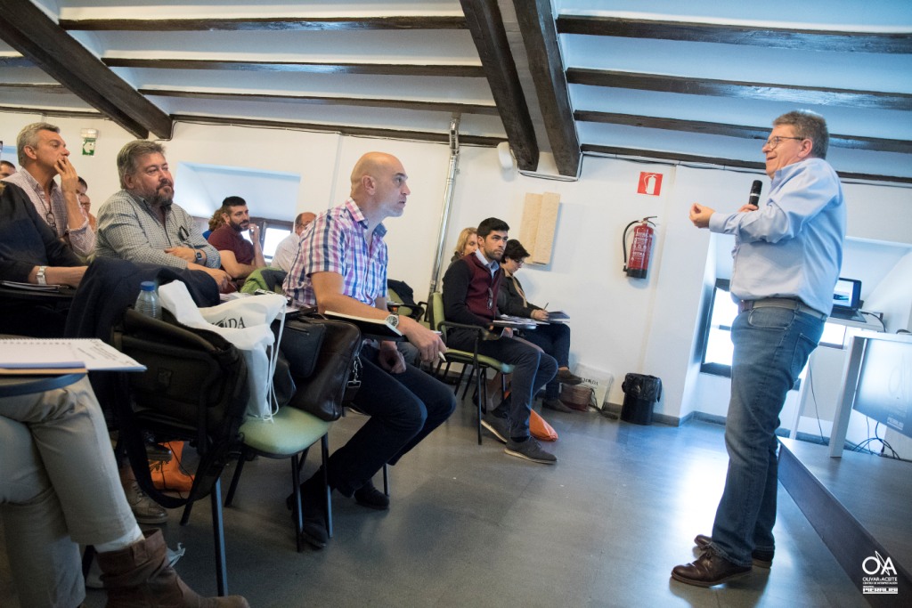 Ponente en Curso de Maestros de Almazara