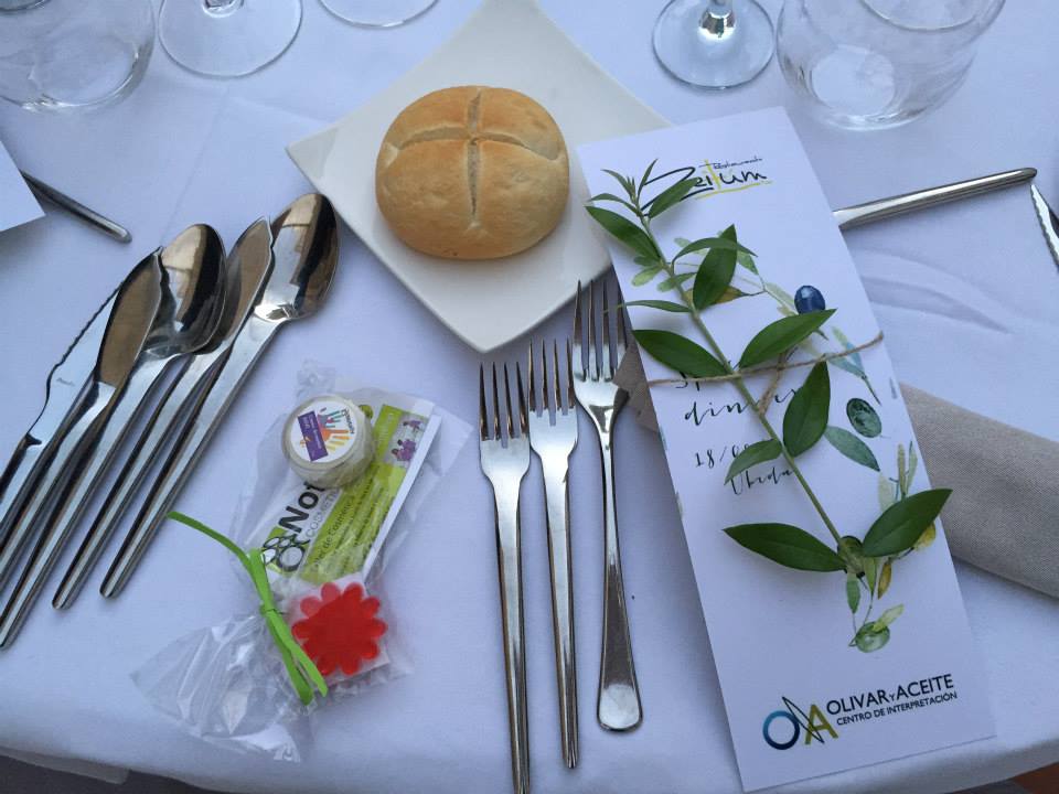 Comensal