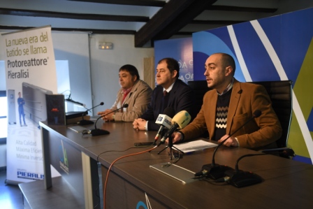 Presentando a Pieralisi