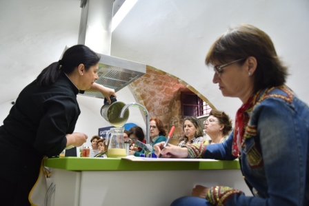 Asistentes l taller de cocina de Manuela Monsalve